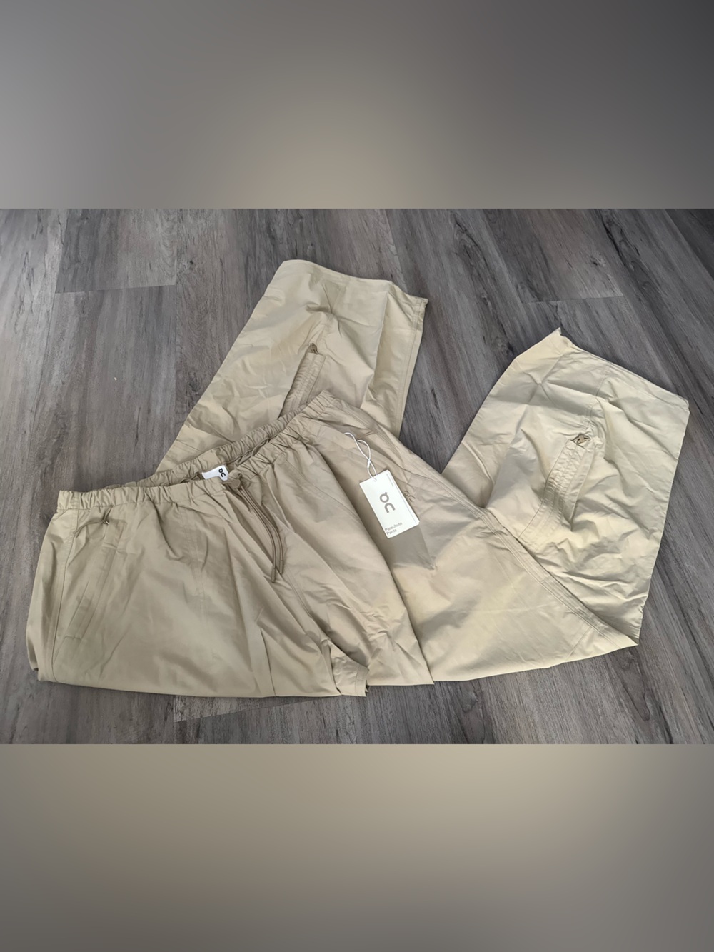 On clouds Parachute Pants
